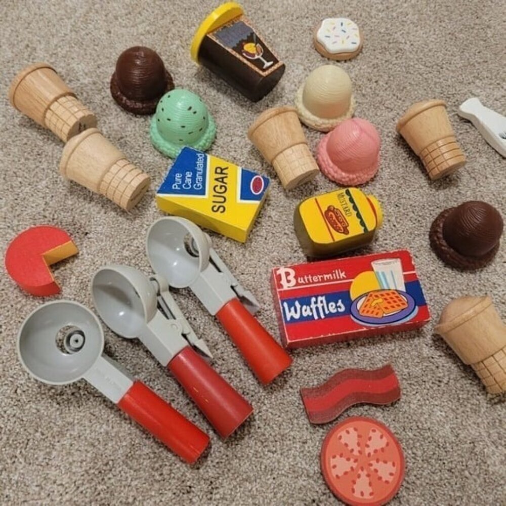 Melissa & Doug Wood Play Food 22 Peices - Picture 4 of 4